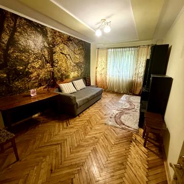 Академіка Андрія Сахарова вул., 60
