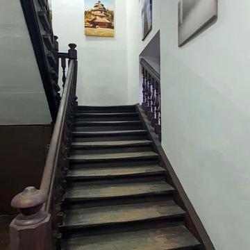 Клепарівська вул., 2
