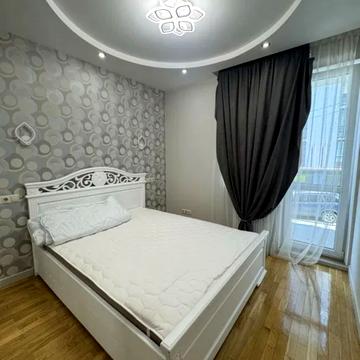 Роксоляни вул., 87