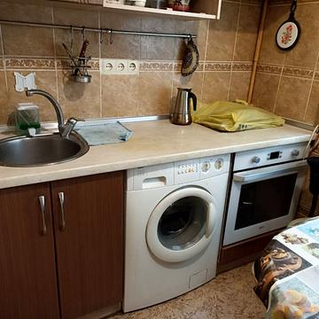 Гвардійців-Широнінців вул., 102