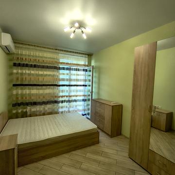 Петропавлівська вул., 40