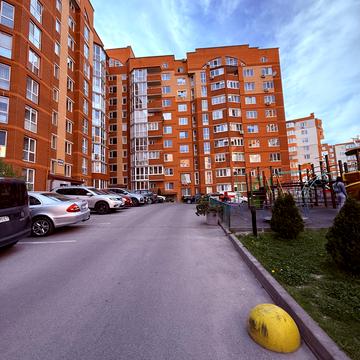 Степана Бандери просп., 83-Г