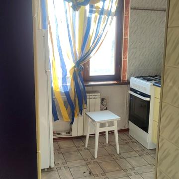 Мілютенка вул., 23