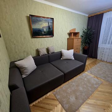 Тракторобудівників просп., 63