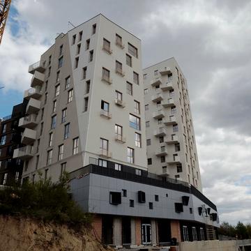 Василя Щурата вул., (Будинок 1)