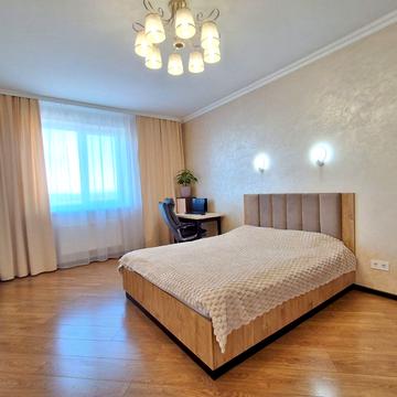 Одеська вул., 3/1
