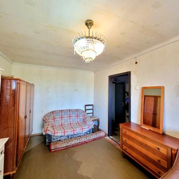 Металургів просп., 41