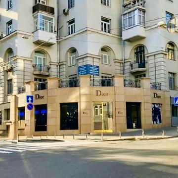 Заньковецької вул., 5/2