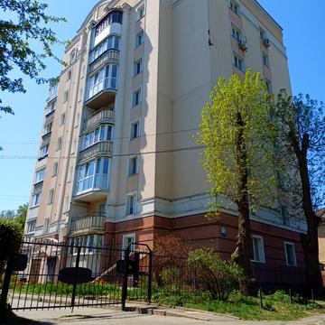 Олександра Мацієвського вул. (Попудренка), 19