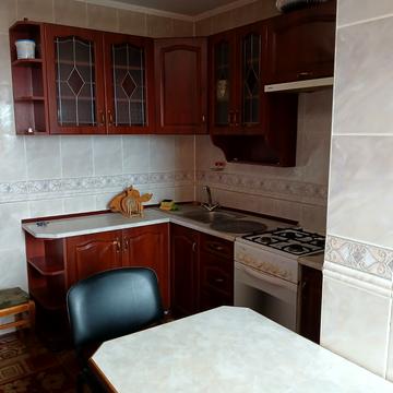 Степана Бандери вул., 18/2