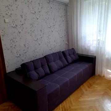 Вацлава Гавела бульв. (Івана Лепсе), 7