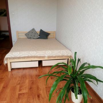 Ясинуватський пров., 11