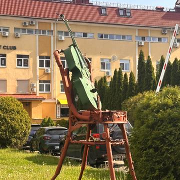 Валерія Лобановського вул., 10