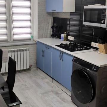Олександра Поля просп. (Кірова), 89