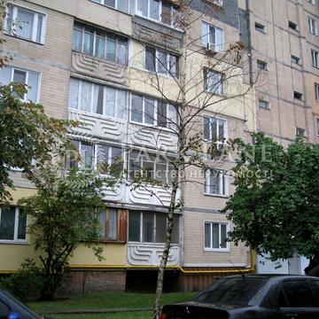 Миколи Бажана просп., 7-Б