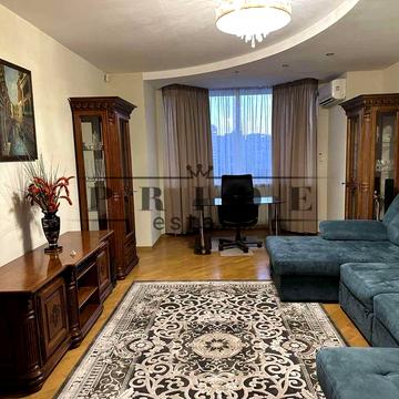 Петра Григоренка просп., 28