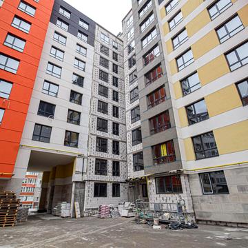 Тролейбусна вул., 5А