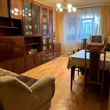 Академіка Павлова вул., 132б