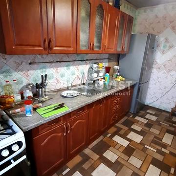 Автозаводська вул., 7а