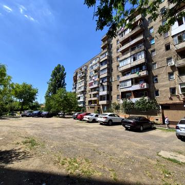 Марії Заньковецької вул., 9