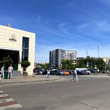 Червоної Калини просп., 36