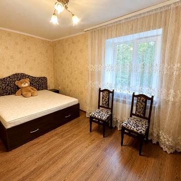 Київська вул., 48