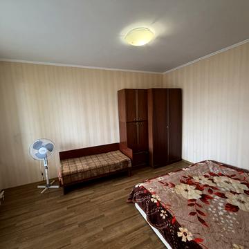 Мануйлівський просп. (Воронцова), 77