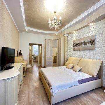 Цехова вул., 5