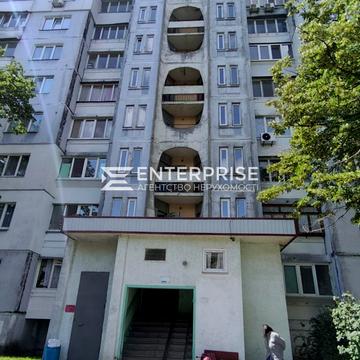 Миколи Закревського вул., 33