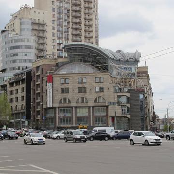 Тараса Шевченка бульв., 33-Б