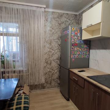 Симиренка вул., 2/19