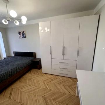 Березняківська вул., 24