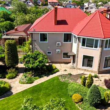 Вишневая