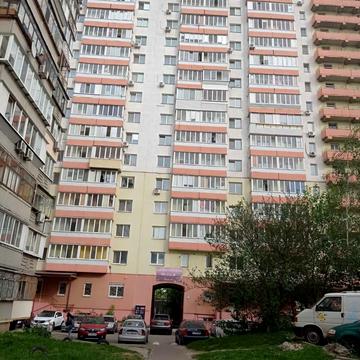 Олімпійська вул., 8-Б