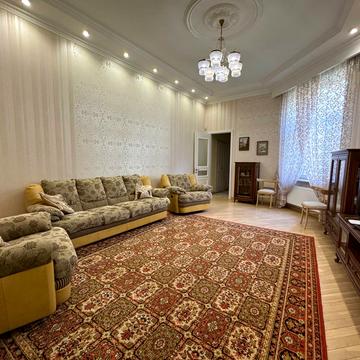 Івана Франка вул., 54