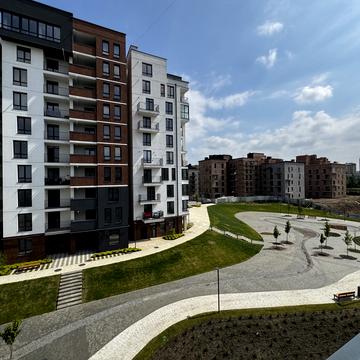 Тараса Шевченка вул., (Будинок 4)