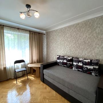 Дегтярівська вул., 43/8