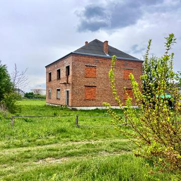 Бічна Шкільна вул., 5