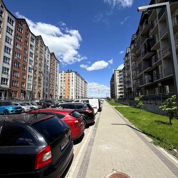 Анатолія Луценка вул., 23