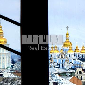 Паторжинського вул., 14