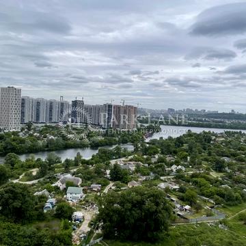 Дніпровська набережна вул., 20-Б