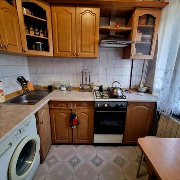 Дегтярівська вул., 30