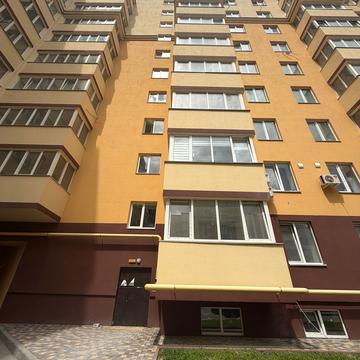Бишівська вул., 7