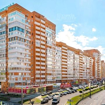 Аерокосмічний просп., 43