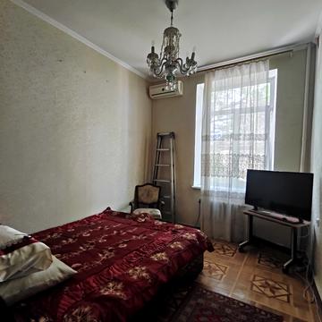 Кіри Муратової вул., 15