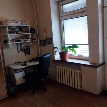 Потебні вул., 3