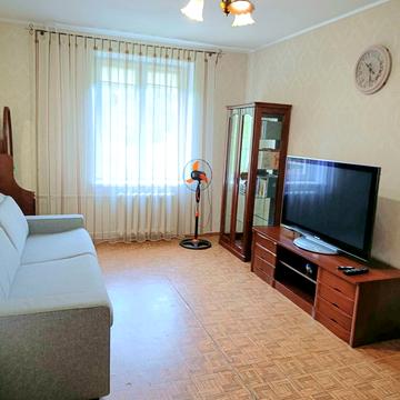 Броварський просп., 89