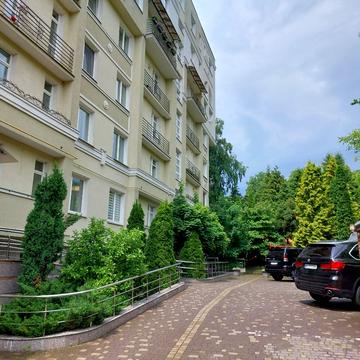 Конотопська вул., (Будинок)