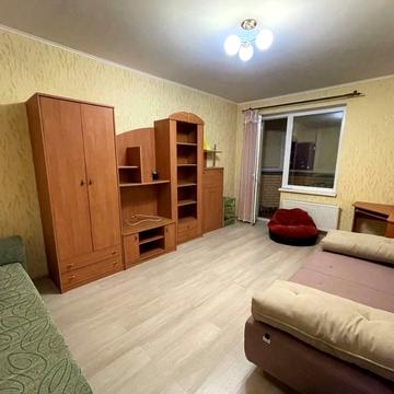 Драгоманова вул., 6/1