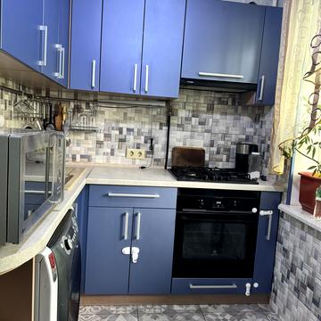 Йорданська вул. (Лайоша Гавро), 22